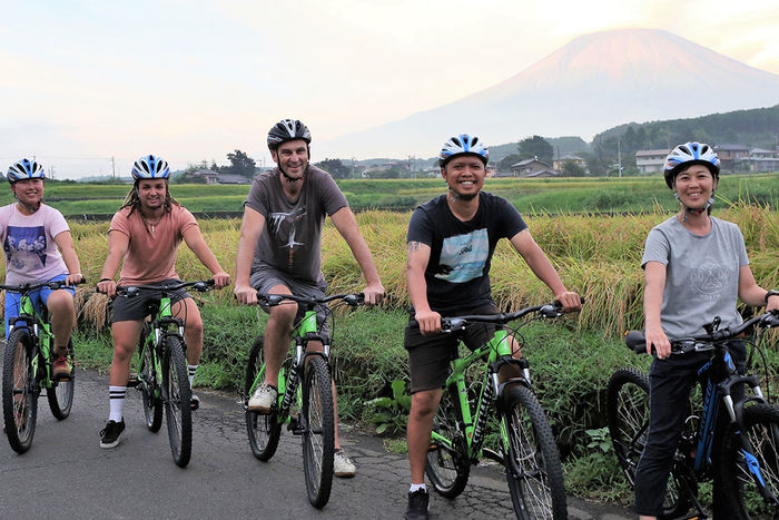 2) 富士山の里山文化体験マウンテンバイクエコツアー  一般社団法人 